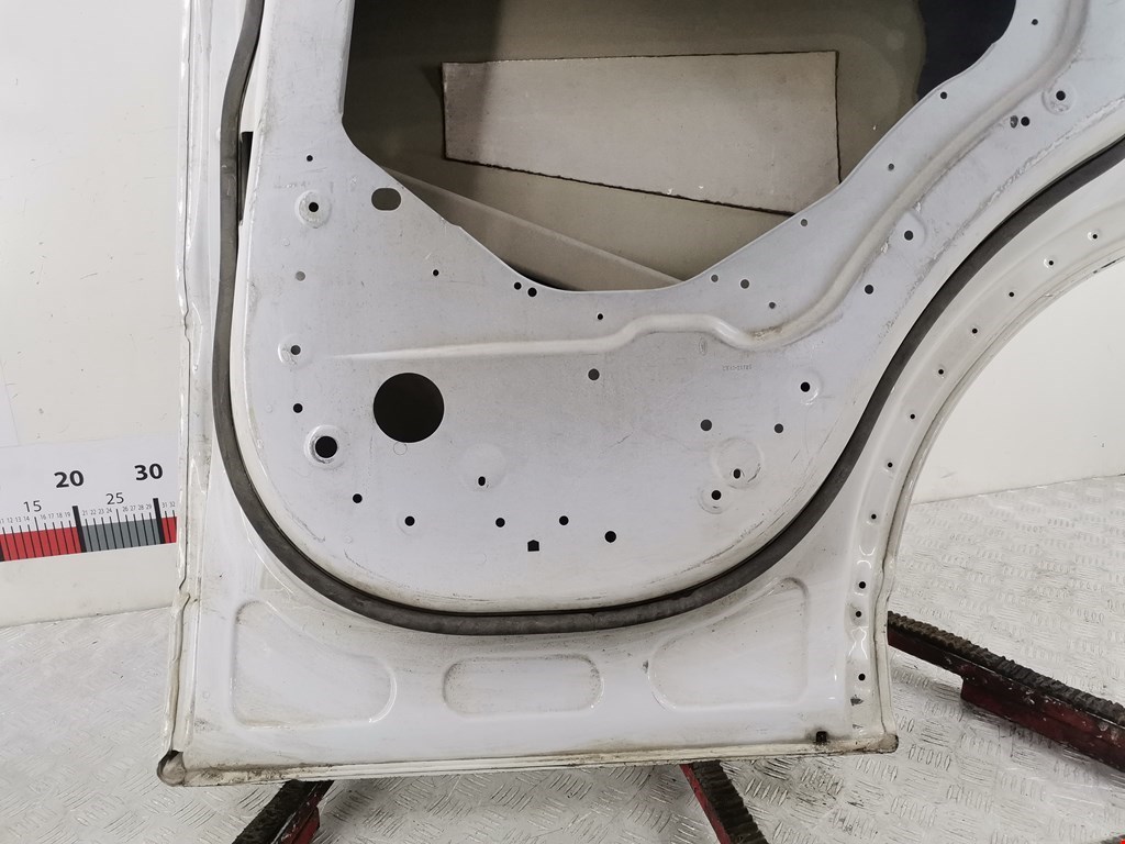 Дверь задняя правая LAND ROVER Range Rover Sport 2013-2022