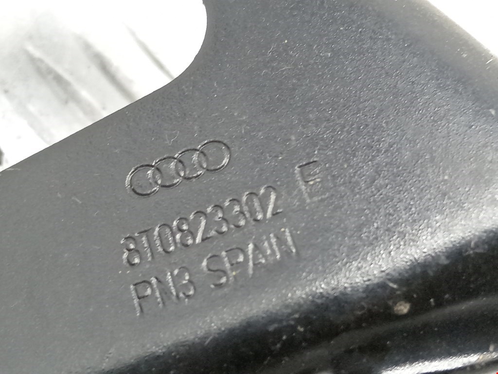 Петля капота левая/правая AUDI A5 2007-2016