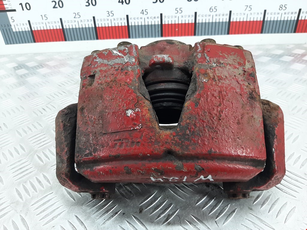 Суппорт передний правый AUDI A5 2007-2016