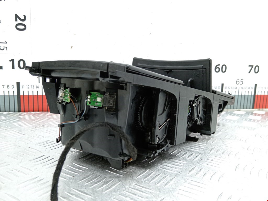 Бардачок MERCEDES-BENZ M-Class W164 ML 2005-2011