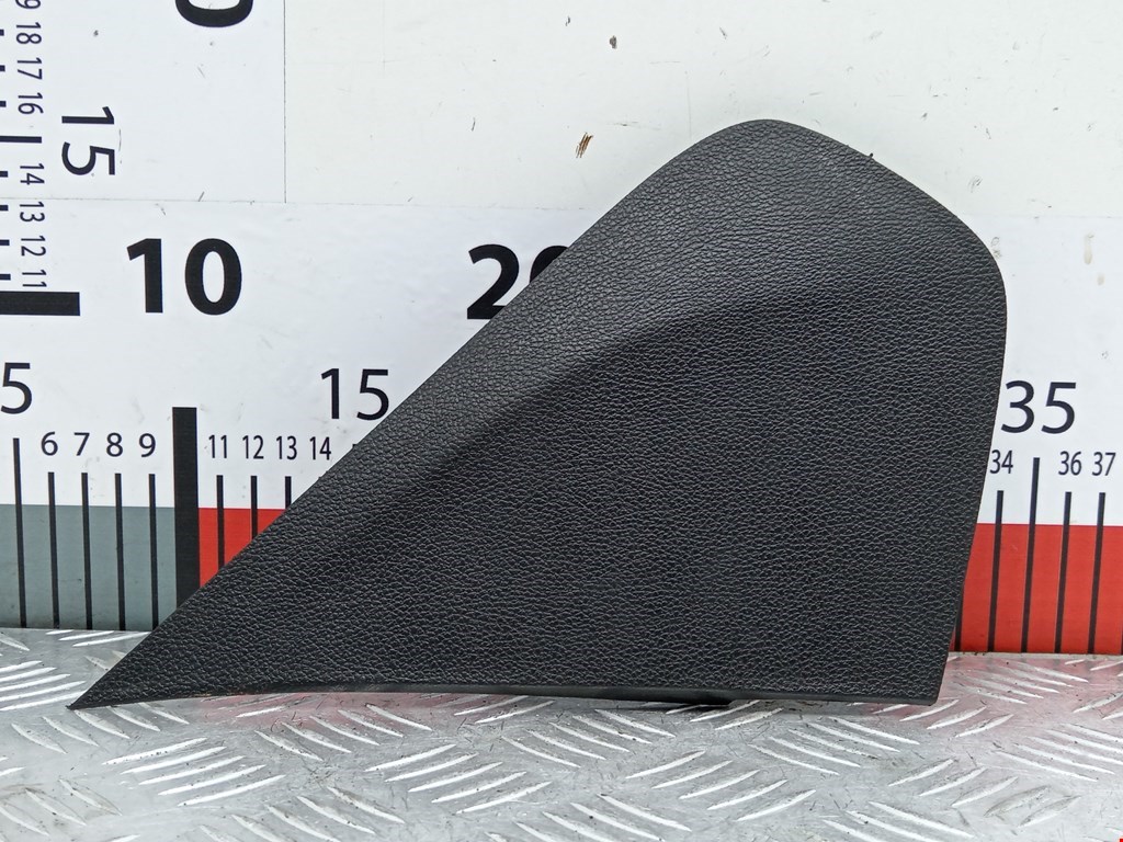 Накладка декоративная OPEL Zafira C 2012-2019