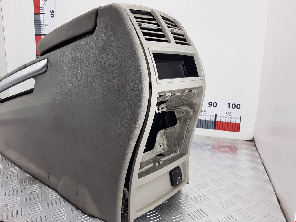 Подлокотник в салон MERCEDES-BENZ M-Class W164 ML 2005-2011