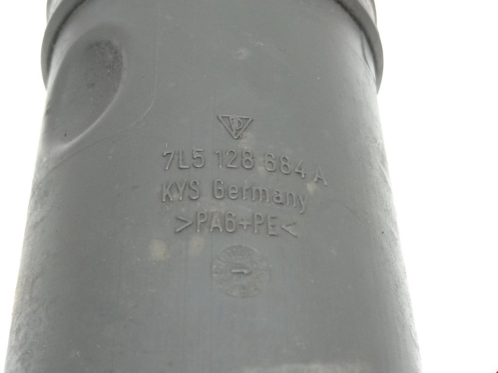 Патрубок воздушного фильтра PORSCHE Cayenne 955/957 2002-2010