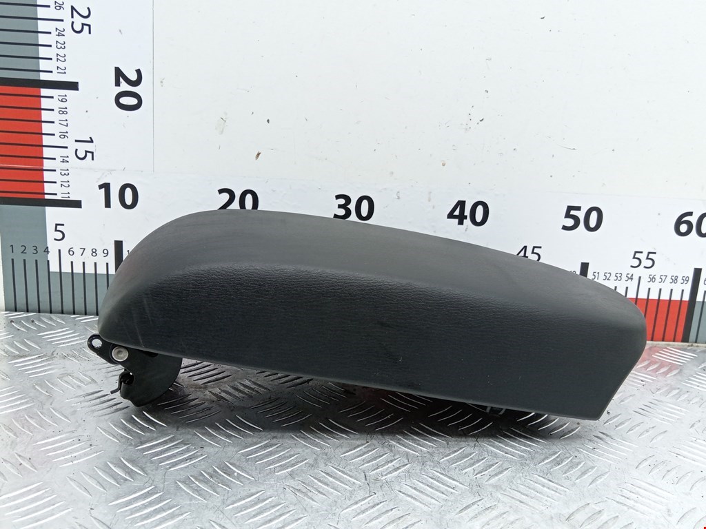 Подлокотник в салон MAZDA CX-5 2011-2017