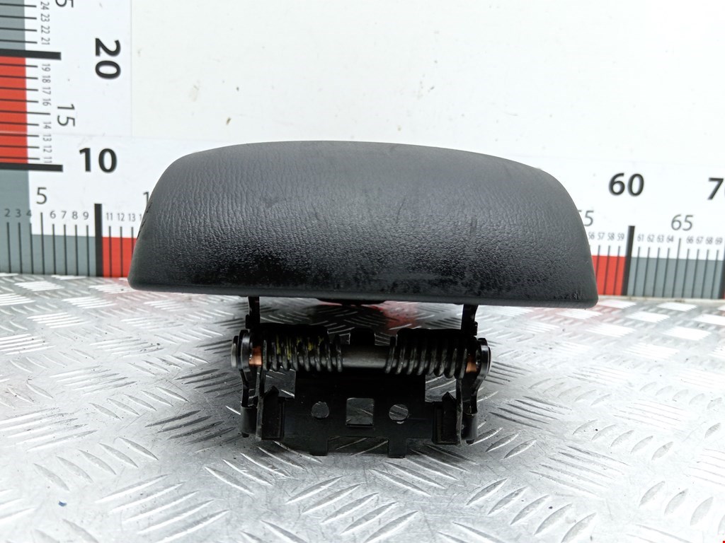 Подлокотник в салон MAZDA CX-5 2011-2017