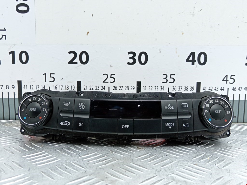 Блок управления климат-контроля Mercedes CLS-Class (W219) (2004-2010)