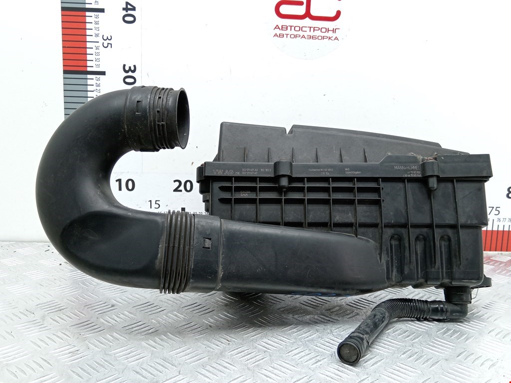 Корпус воздушного фильтра SKODA Octavia A5 1Z- 2004-2013