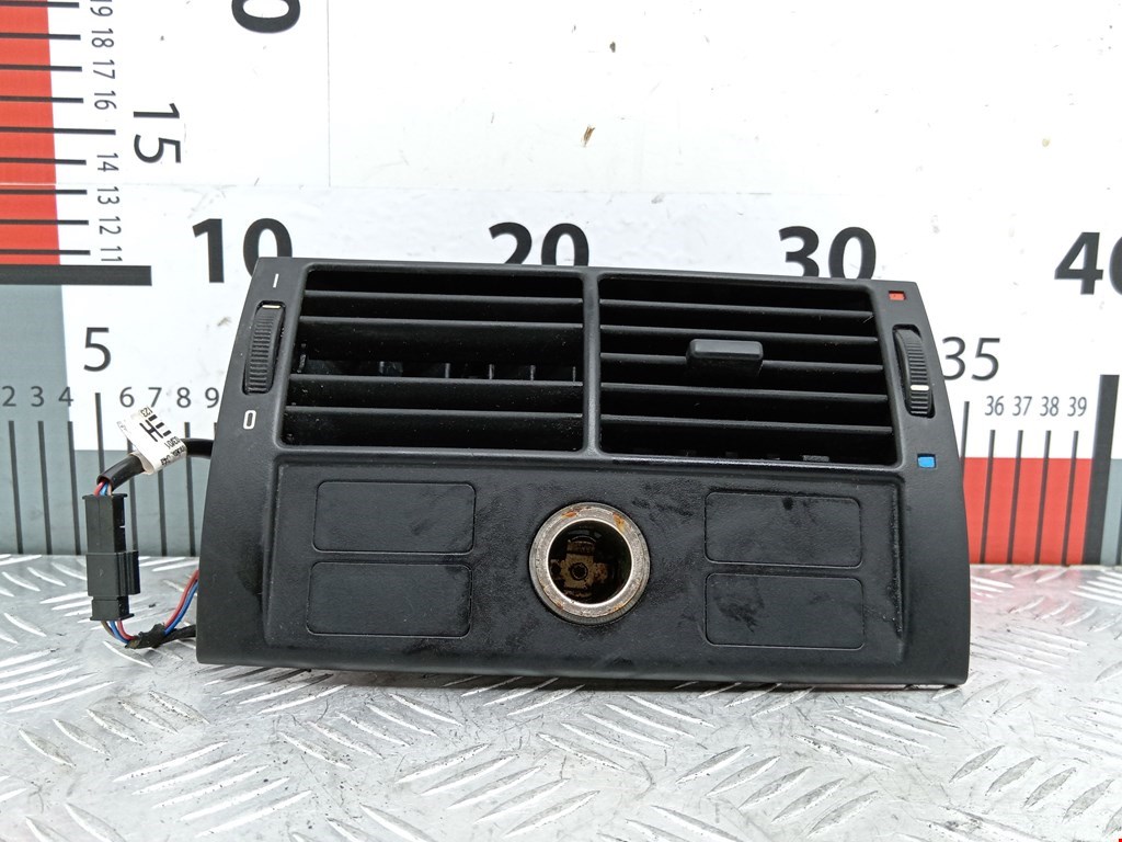 Дефлектор воздушный BMW X5 E53 1999-2006