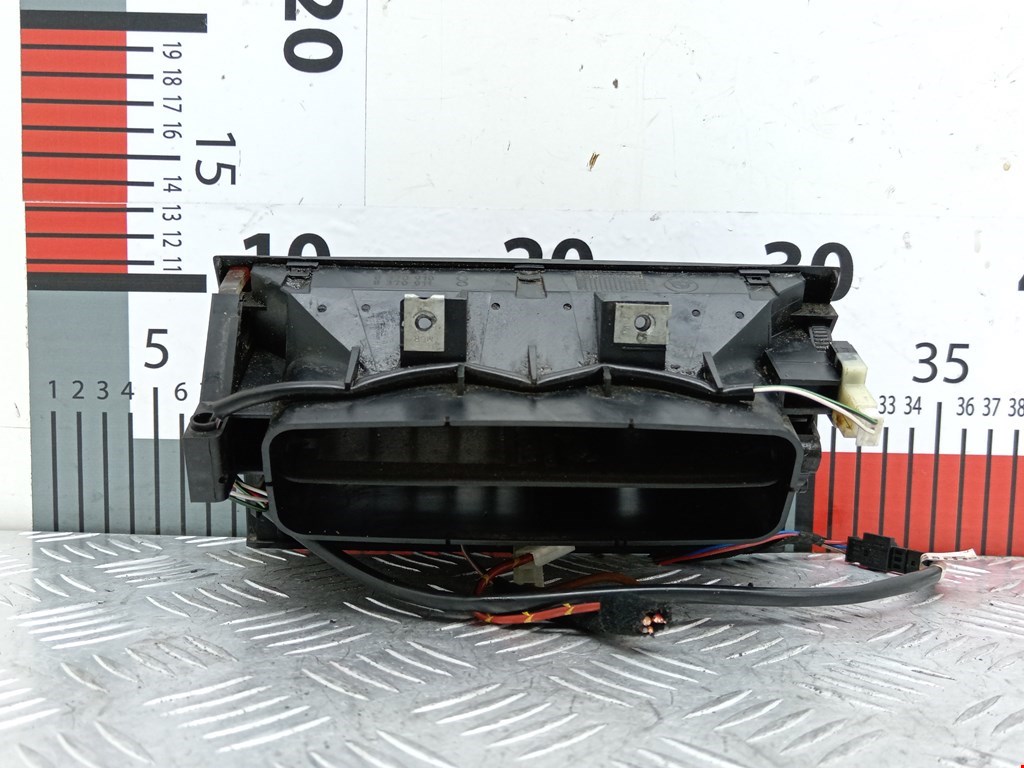 Дефлектор воздушный BMW X5 E53 1999-2006