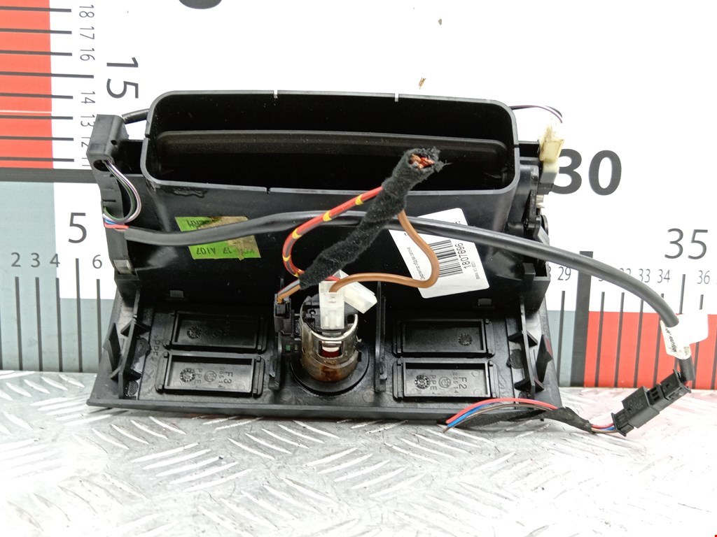 Дефлектор воздушный BMW X5 E53 1999-2006