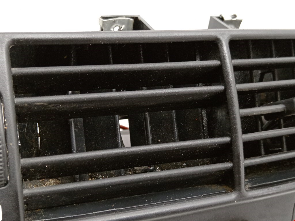 Дефлектор воздушный BMW X5 E53 1999-2006