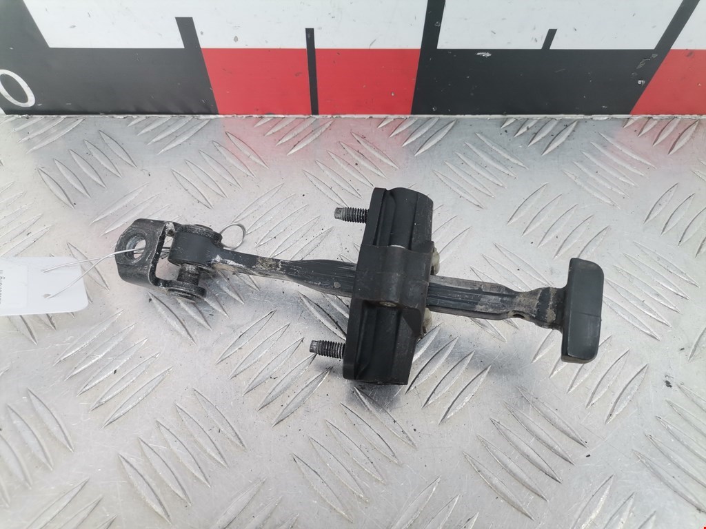 Ограничитель открывания двери FORD Fiesta 2008-2012