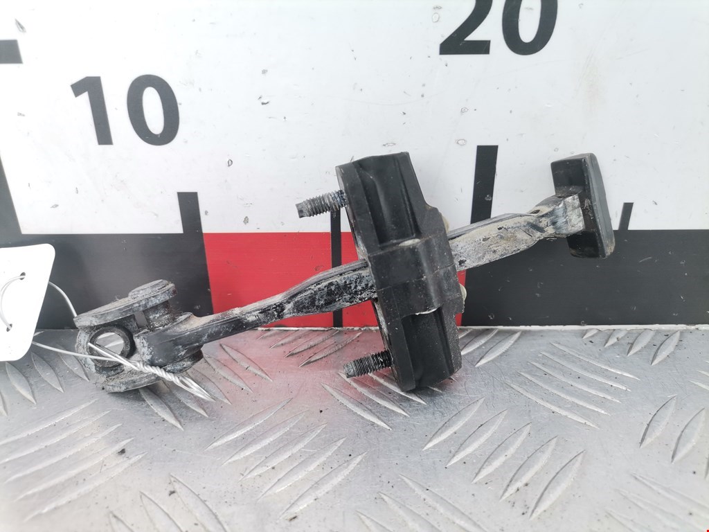 Ограничитель открывания двери FORD Fiesta 2008-2012