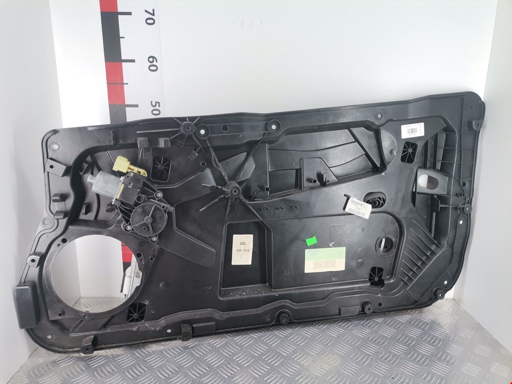 Стеклоподъемник передний правый FORD Fiesta 2008-2012