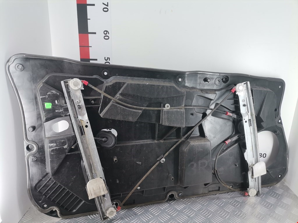 Стеклоподъемник передний правый FORD Fiesta 2008-2012