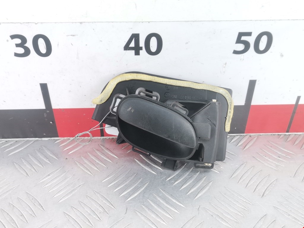 Ручка дверная передняя внутренняя левая PEUGEOT 206 1998-2012