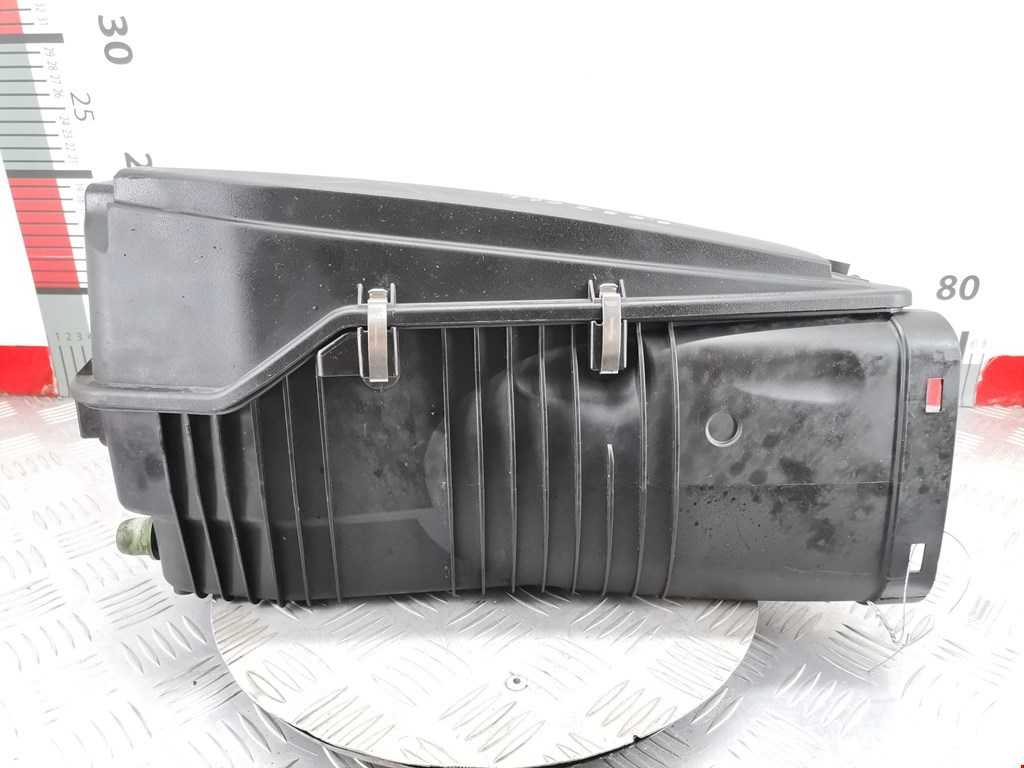 Корпус воздушного фильтра MERCEDES-BENZ C-Class C-klasse W204 2007-2015