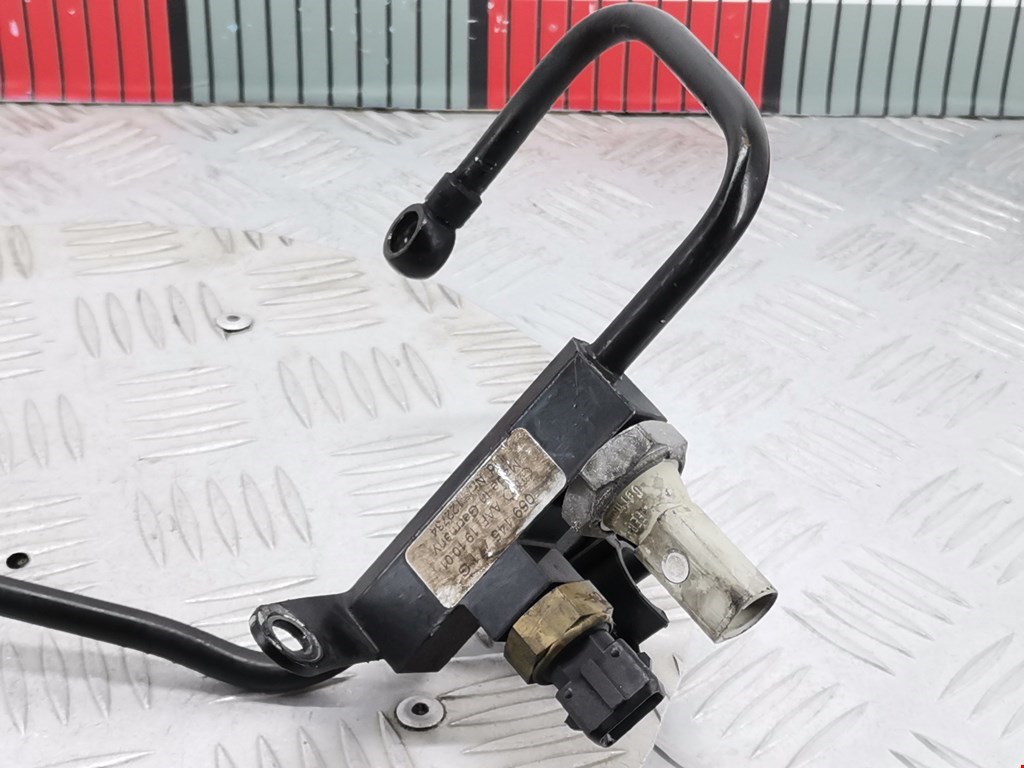 Трубка нагнетателя VOLKSWAGEN Passat B5 1997-2005