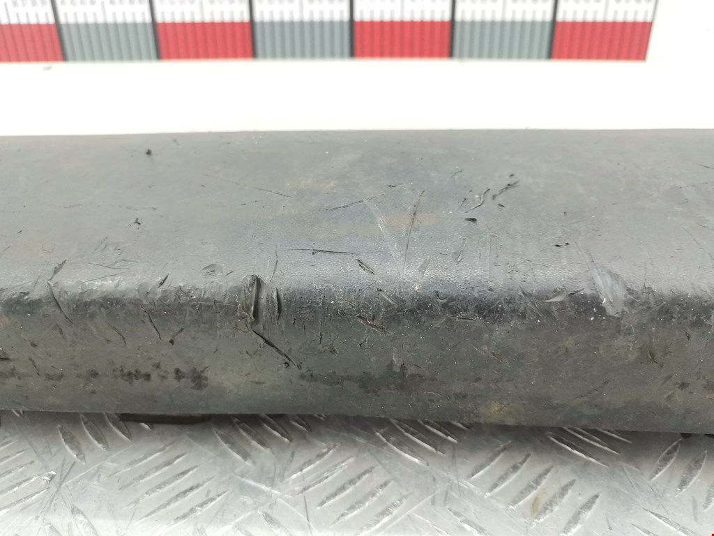 Бампер задний VOLKSWAGEN LT 1996-2006