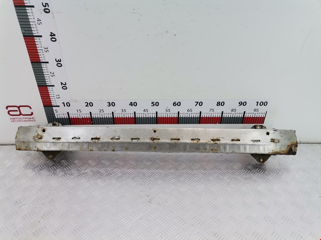 Усилитель переднего бампера (передний) TOYOTA Corolla E120 2001-2006