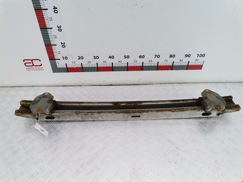 Усилитель переднего бампера (передний) TOYOTA Corolla E120 2001-2006