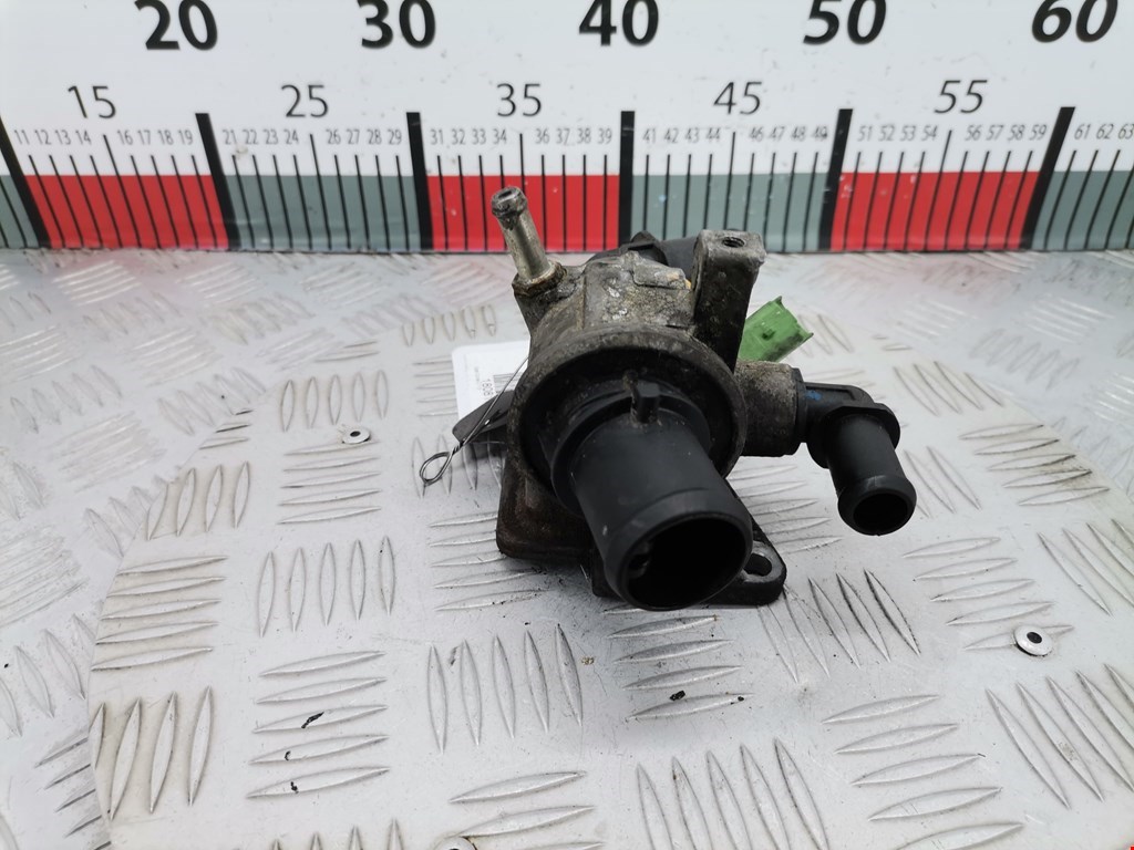 Корпус термостата OPEL Corsa D 2006-2014