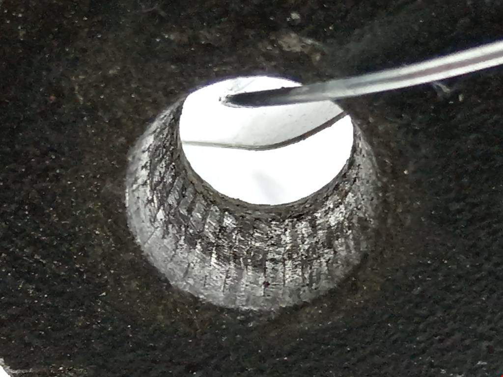 Поводок дворников передний левый/ правый VOLKSWAGEN Touran 2003-2010