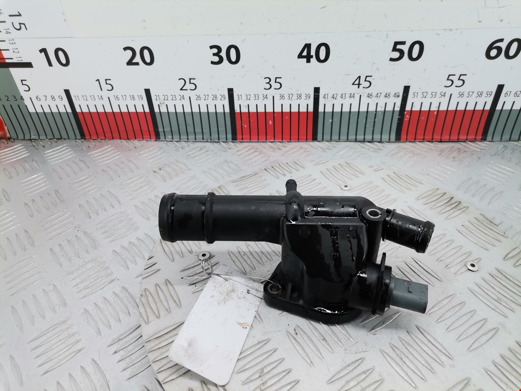 Тройник системы охлаждения VOLKSWAGEN Passat CC 2008-2017