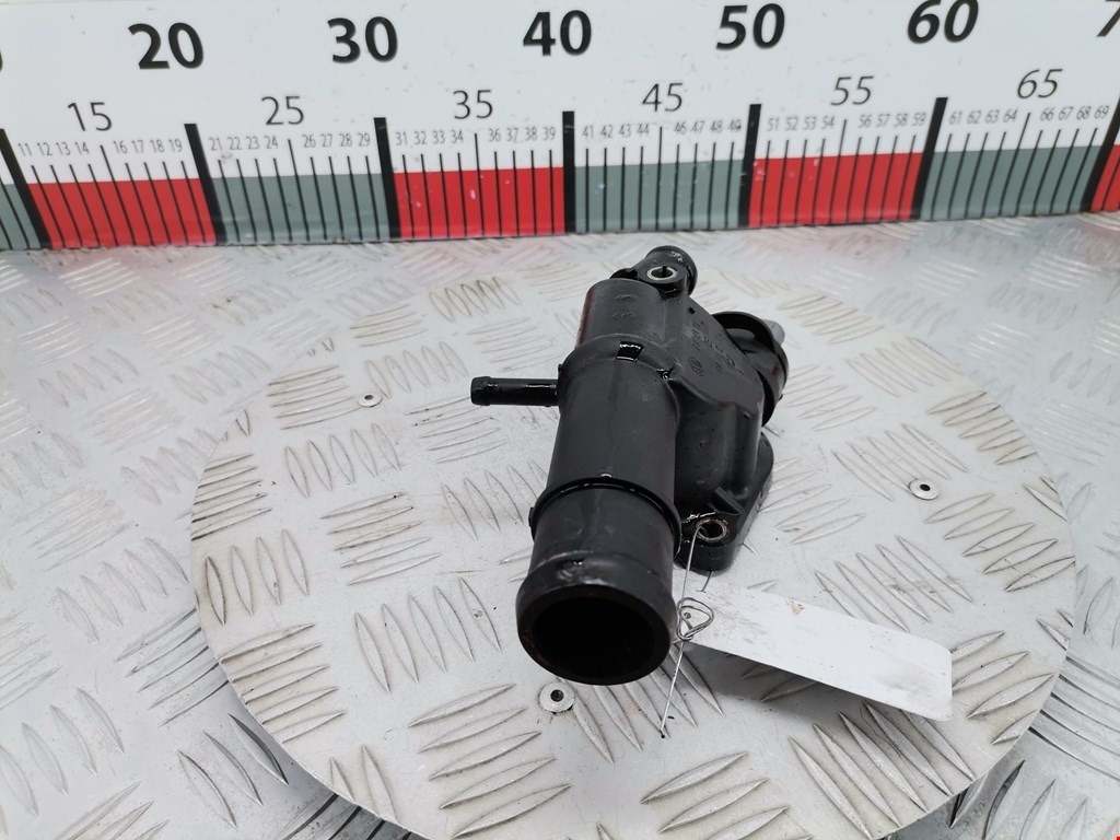 Тройник системы охлаждения VOLKSWAGEN Passat CC 2008-2017