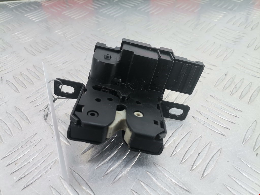 Замок багажника (крышки двери) PEUGEOT 207 2006-2015