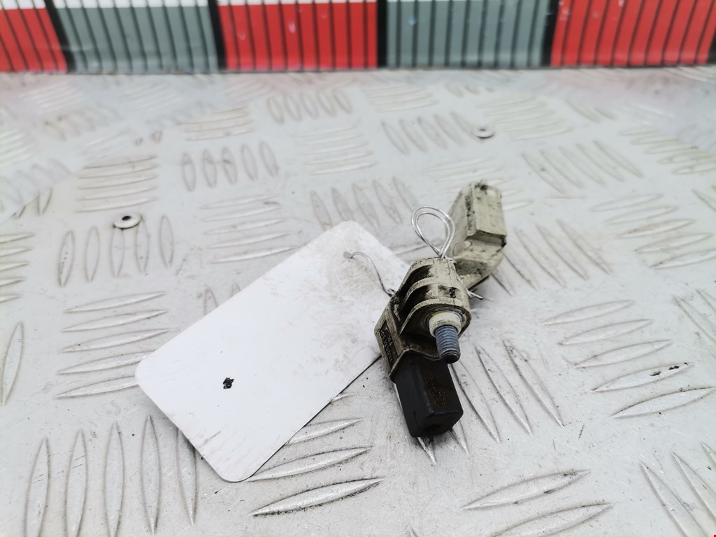 Датчик положения коленвала VOLKSWAGEN Passat CC 2008-2017