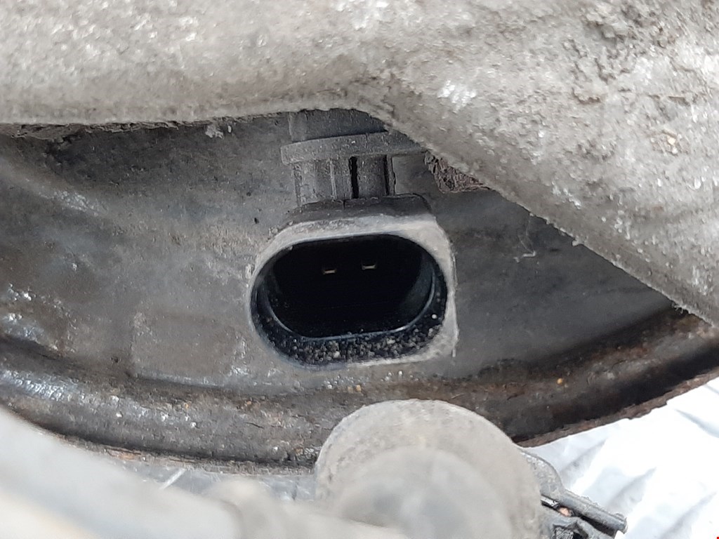 Ступица задняя правая VOLKSWAGEN Touareg 2010-2018