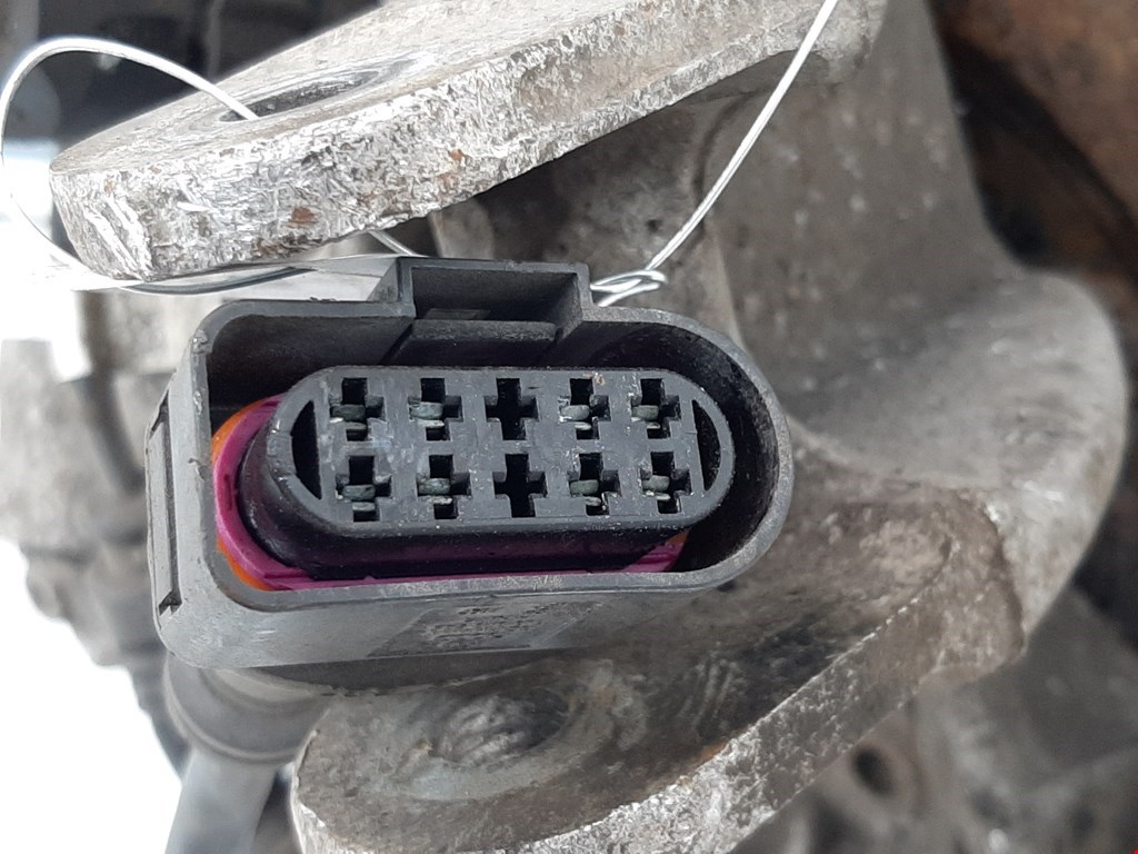 Ступица задняя правая VOLKSWAGEN Touareg 2010-2018