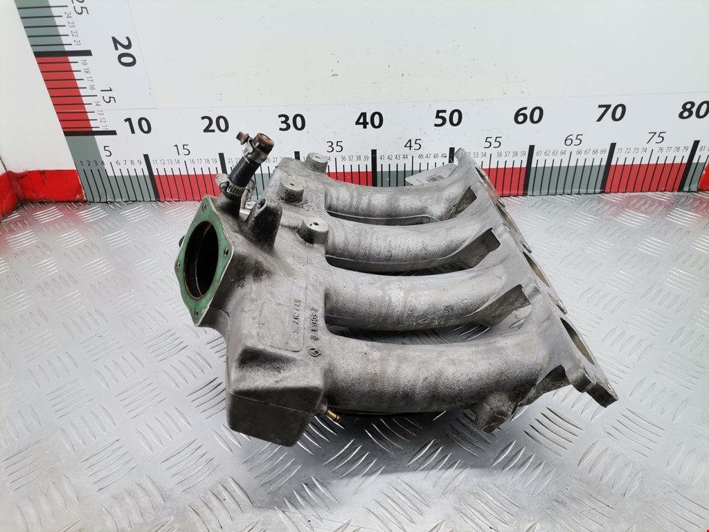 Коллектор впускной AUDI A4 B6 2001-2005