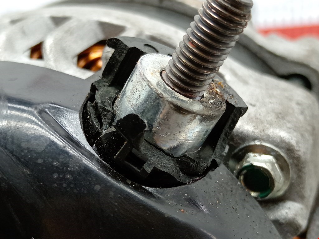 Генератор JAGUAR XF X250 2007-2015