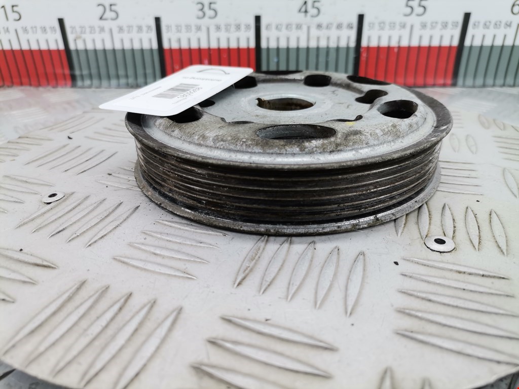 Шестерня коленвала (шкив) TOYOTA Aygo AB10 2005-2014