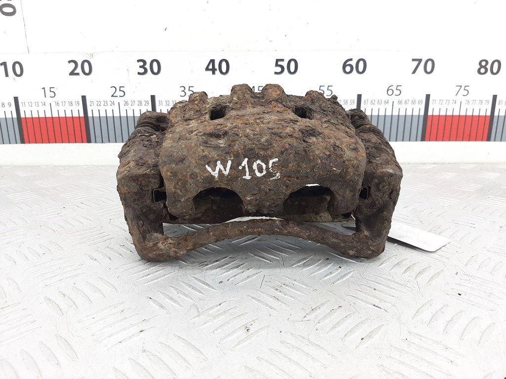 Суппорт передний правый FORD Ranger 2006-2012