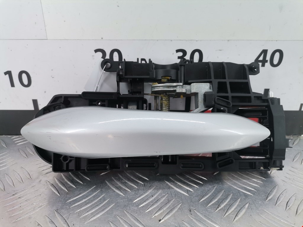 Ручка двери передней наружная левая BMW 5er 5 серия F10/F11/F07 2009-2017