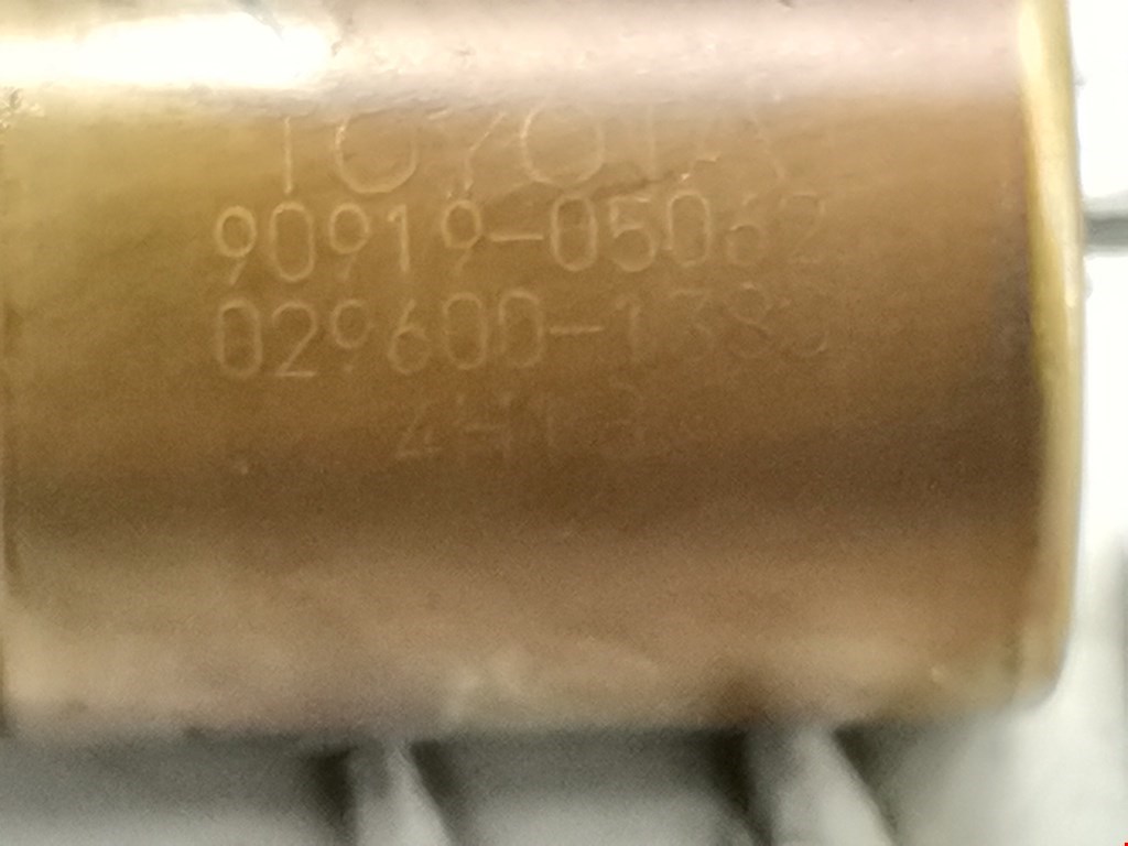 Датчик положения коленвала TOYOTA Aygo AB10 2005-2014