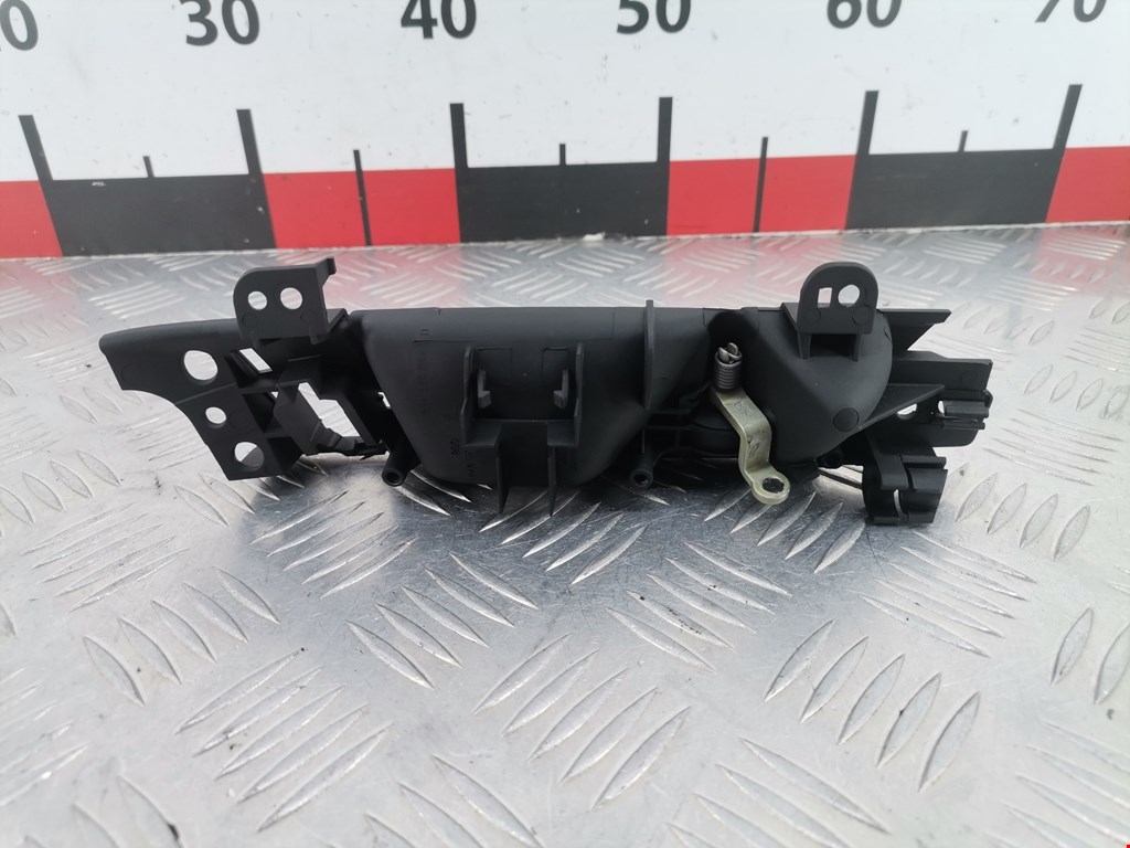 Ручка дверная передняя внутренняя левая AUDI A3 8P 2003-2013