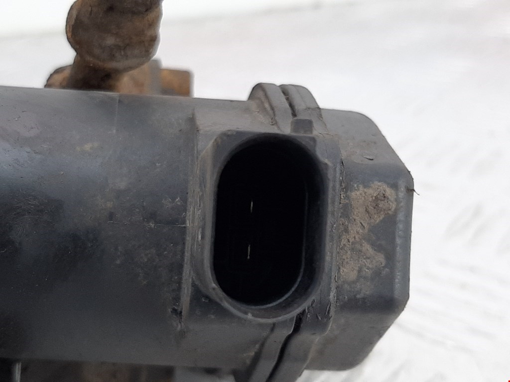 Суппорт задний правый AUDI A4 B8 2007-2015