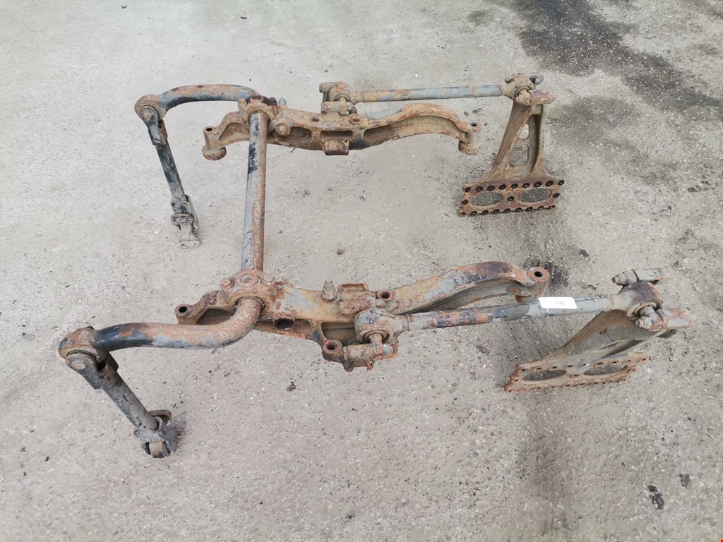 Кронштейн (крепление) пневморессоры левый MAN TGM (2005-2020)