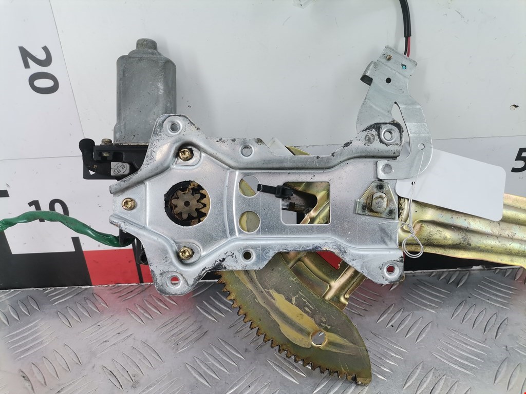 Стеклоподъемник передний левый MITSUBISHI Pajero Sport 1998-2008