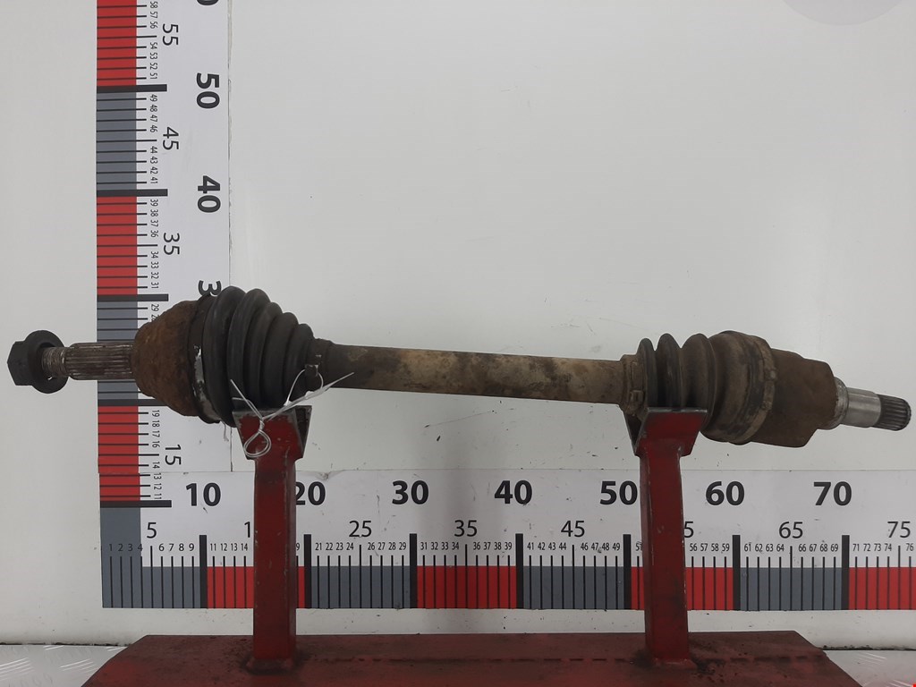 Полуось (привод, приводной вал) передняя левая FORD Focus I 1998-2005