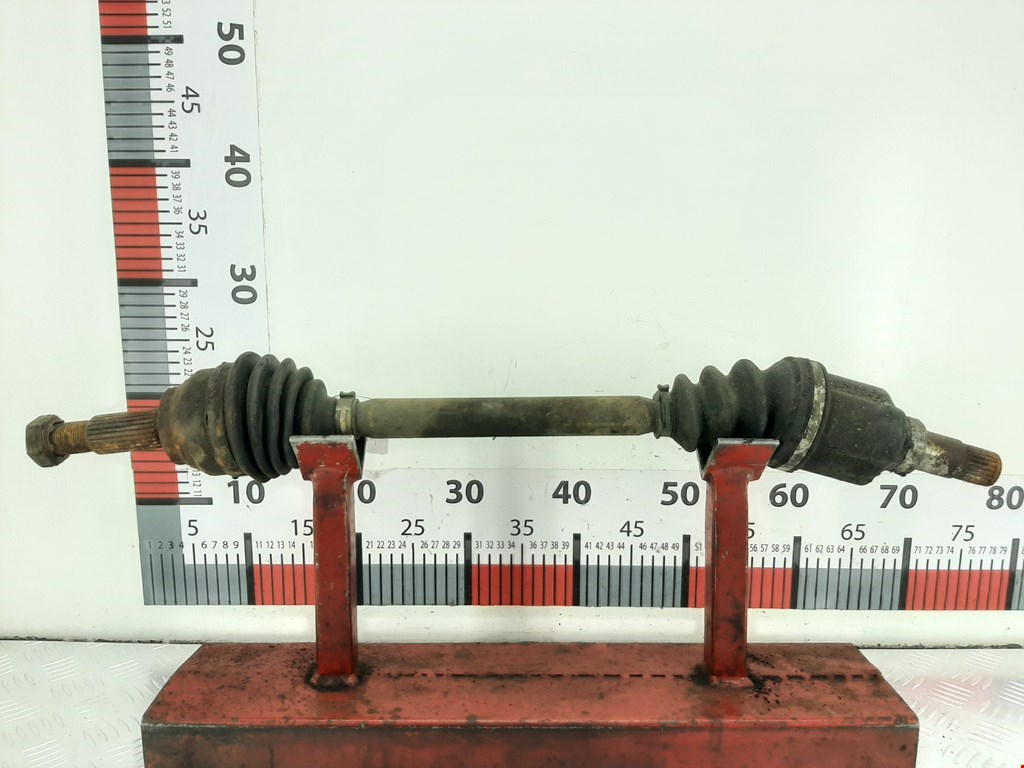 Полуось (привод, приводной вал) передняя левая FORD Focus I 1998-2005