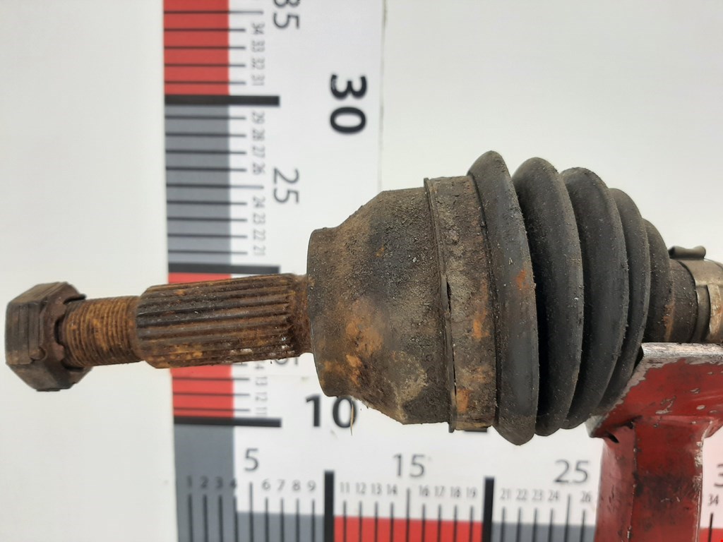 Полуось (привод, приводной вал) передняя левая FORD Focus I 1998-2005