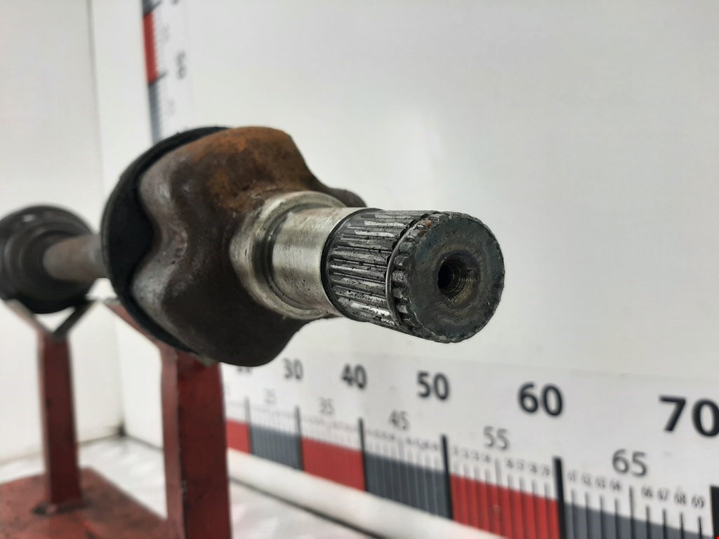 Полуось (привод, приводной вал) передняя левая FORD Mondeo III 2000-2007