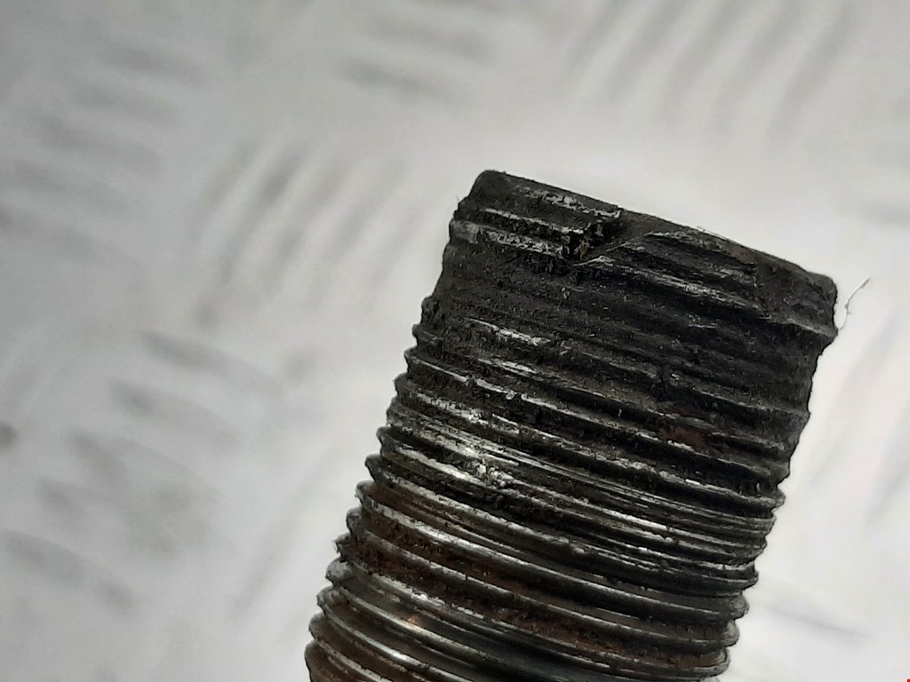 Полуось (привод, приводной вал) передняя левая FORD Mondeo III 2000-2007