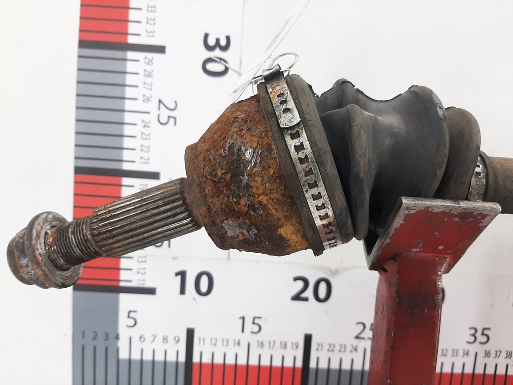 Полуось (привод, приводной вал) передняя правая FORD Focus I 1998-2005