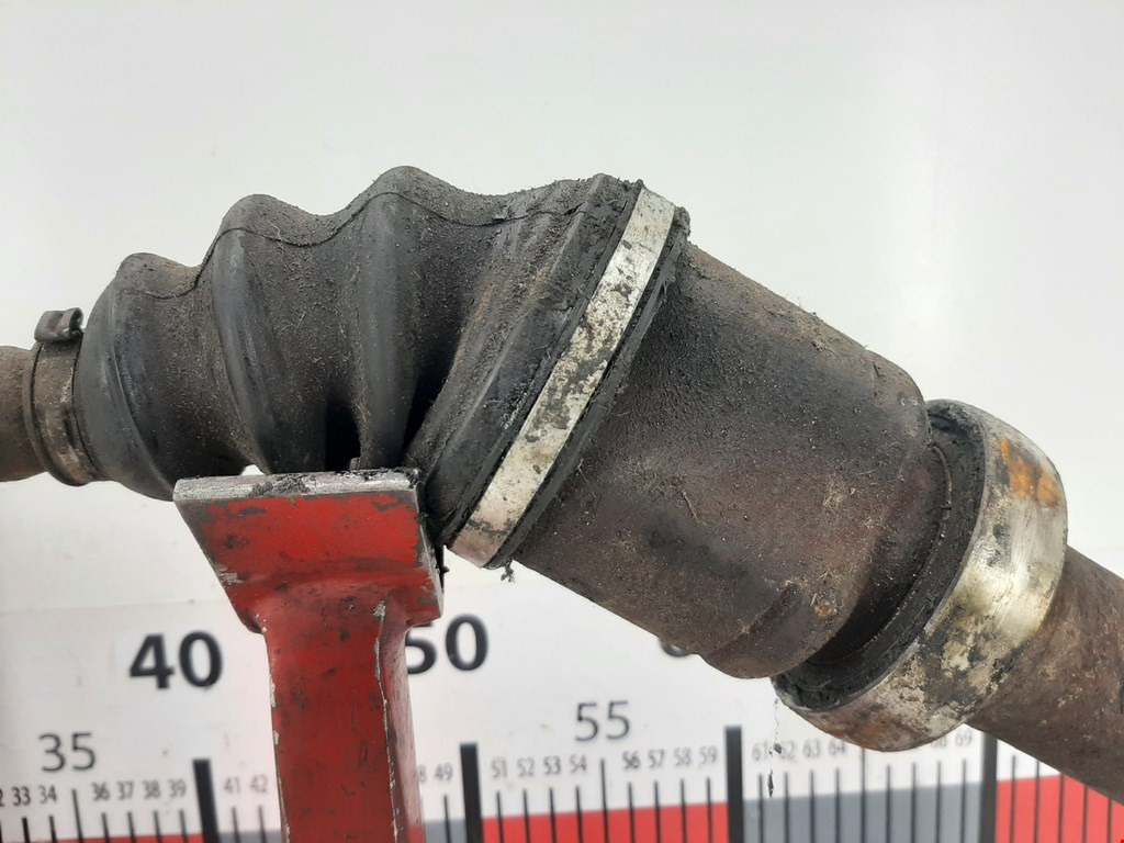 Полуось (привод, приводной вал) передняя правая FORD Focus I 1998-2005